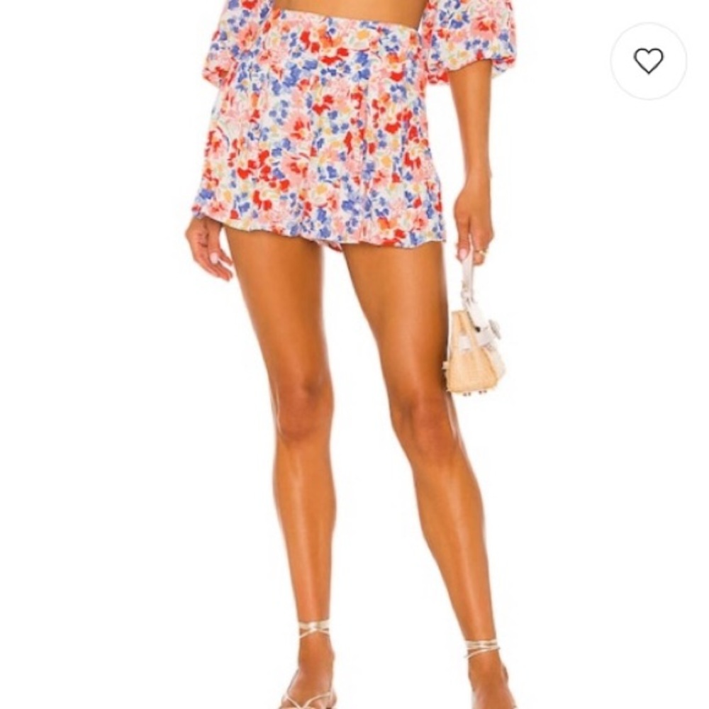l*space | Ioana Short in Flowers Forever